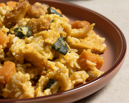 Straccetti vegetali al curry con riso basmati e verdure